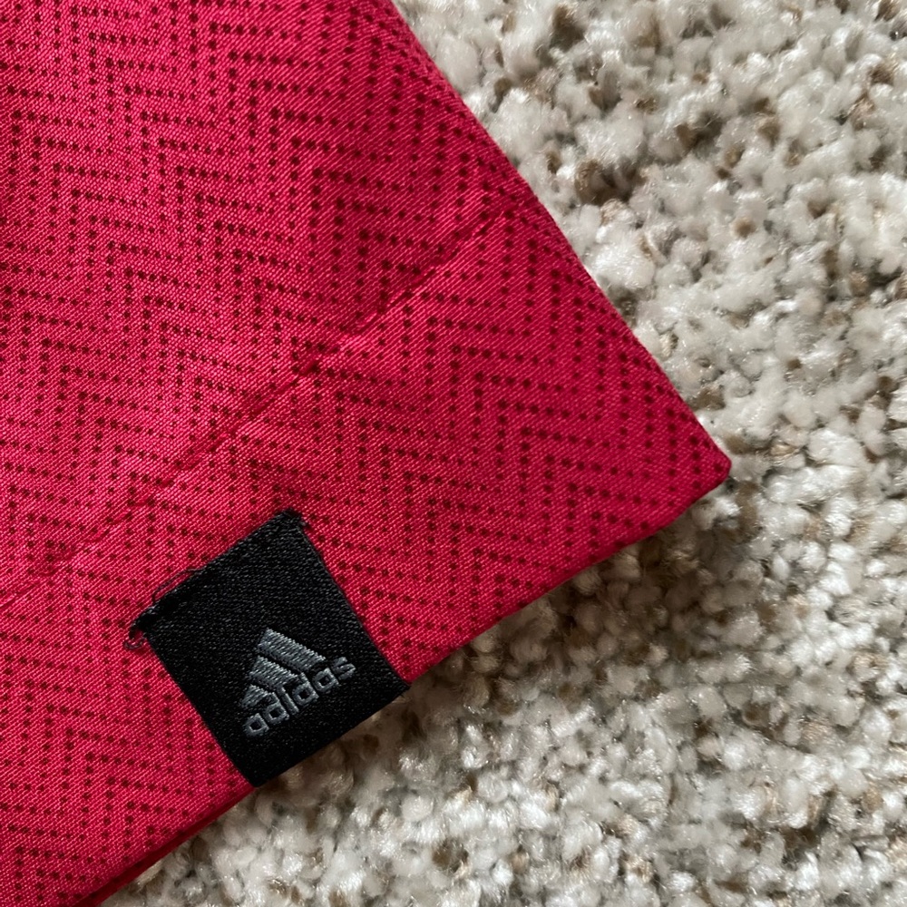 Men’s Adidas Cherry Red Golf Shorts - Picture 2 of 8